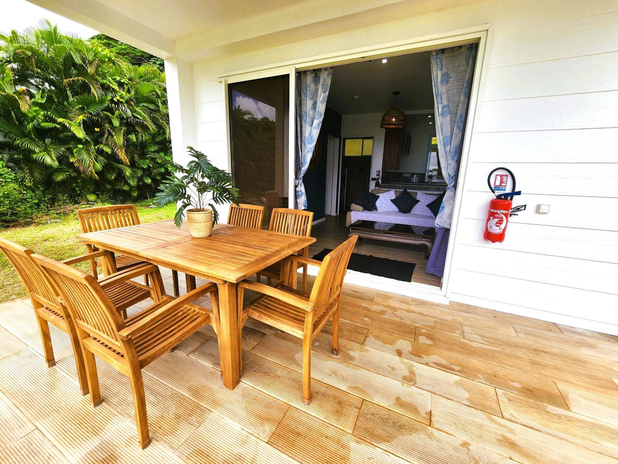 Duplex En Bord De Mer Fare Tahitea Pension Taputapuapea Dış mekan fotoğraf