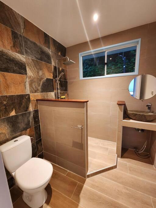 Duplex En Bord De Mer Fare Tahitea Pension Taputapuapea Dış mekan fotoğraf