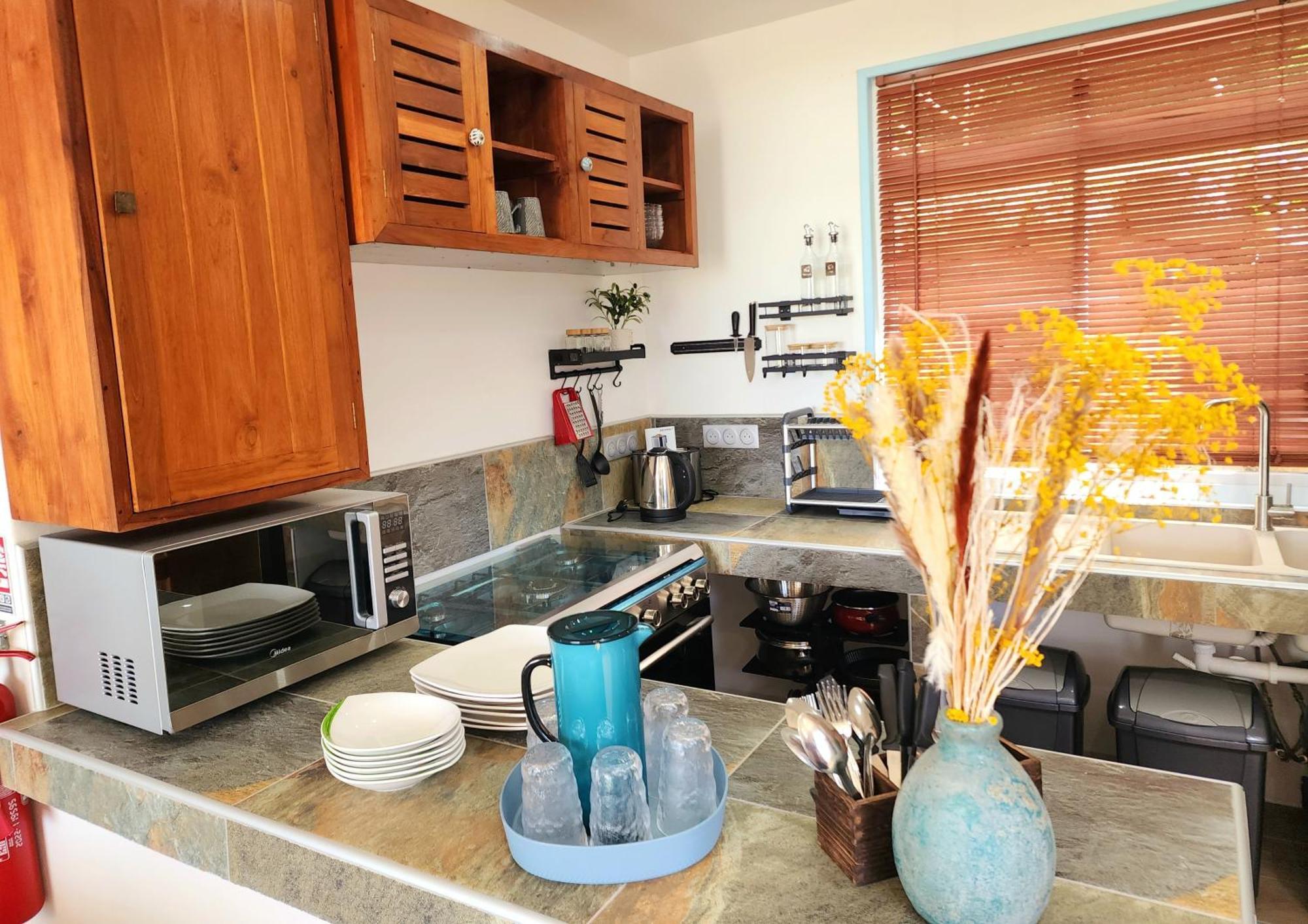 Duplex En Bord De Mer Fare Tahitea Pension Taputapuapea Dış mekan fotoğraf
